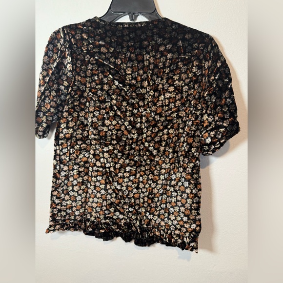 NWOT Madewell Velvet Floral top - Picture 7 of 7